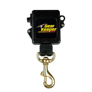 Gear keeper RT3-5826 retractor met lock-functie, roterende clamp-on riemclip en een messing musketonhaak om je sleutelbos aan te bevestigen