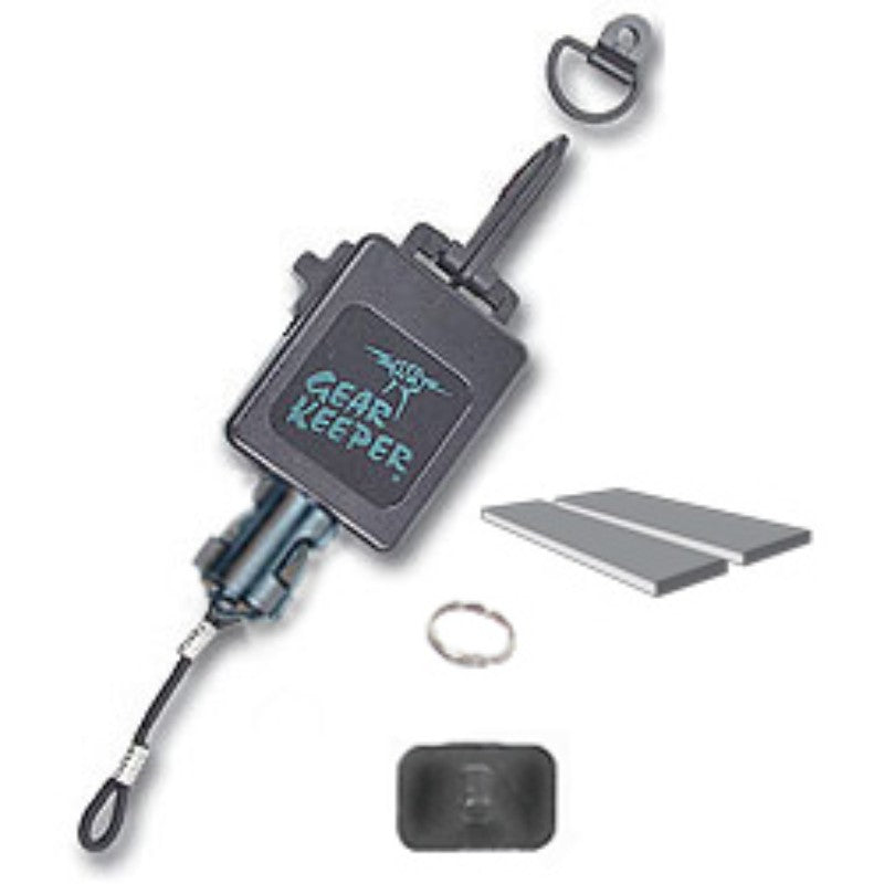 Gear Keeper RT3-4212 retractor voor een handmicrofoon van een marifoon of 27MC CB radio. Met extra meegeleverde accessoires