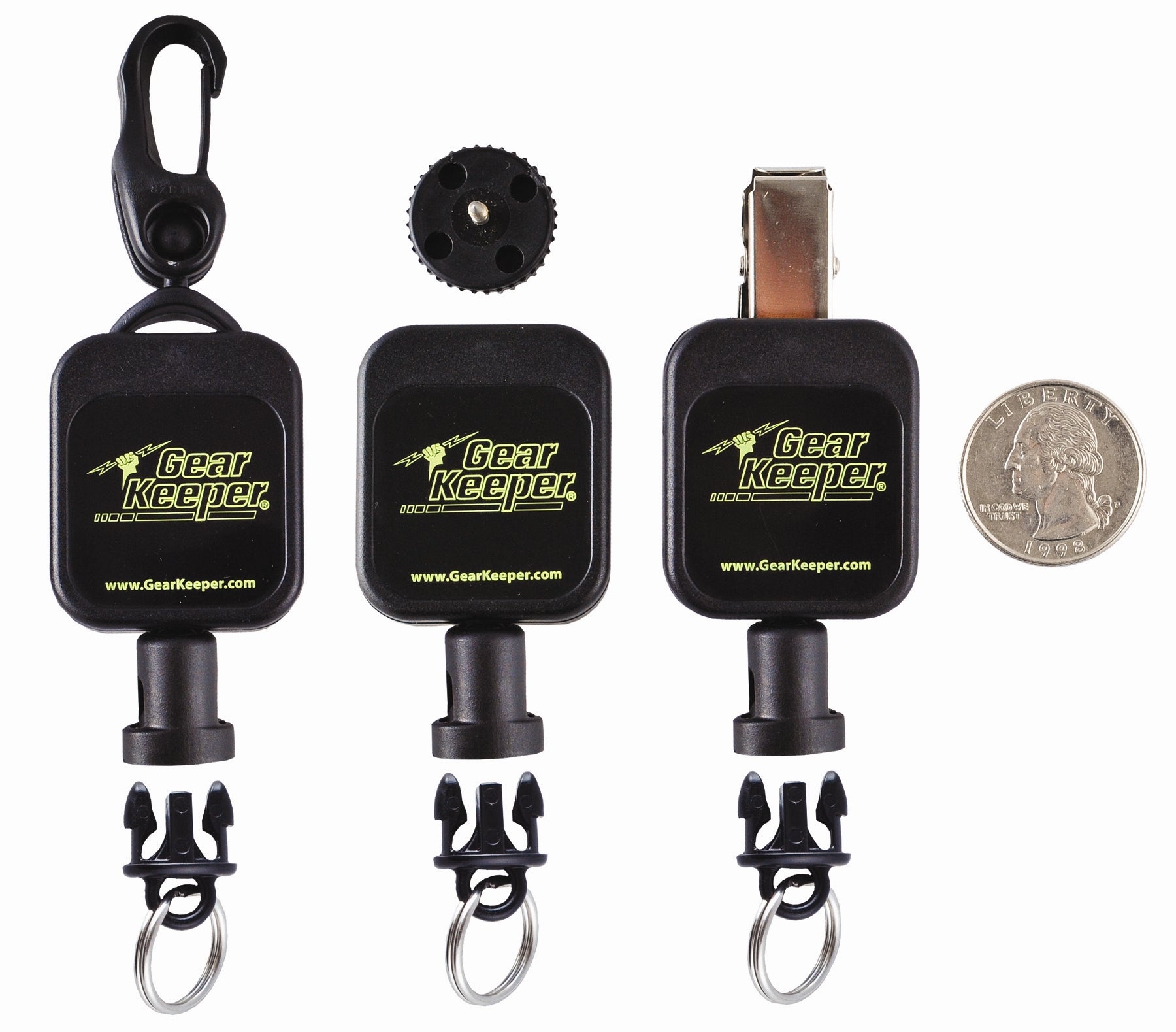 Verschillende aansluitingen zoals een snapclip, schroefpin en clip mount aan een Gear Keeper RT5 retractor