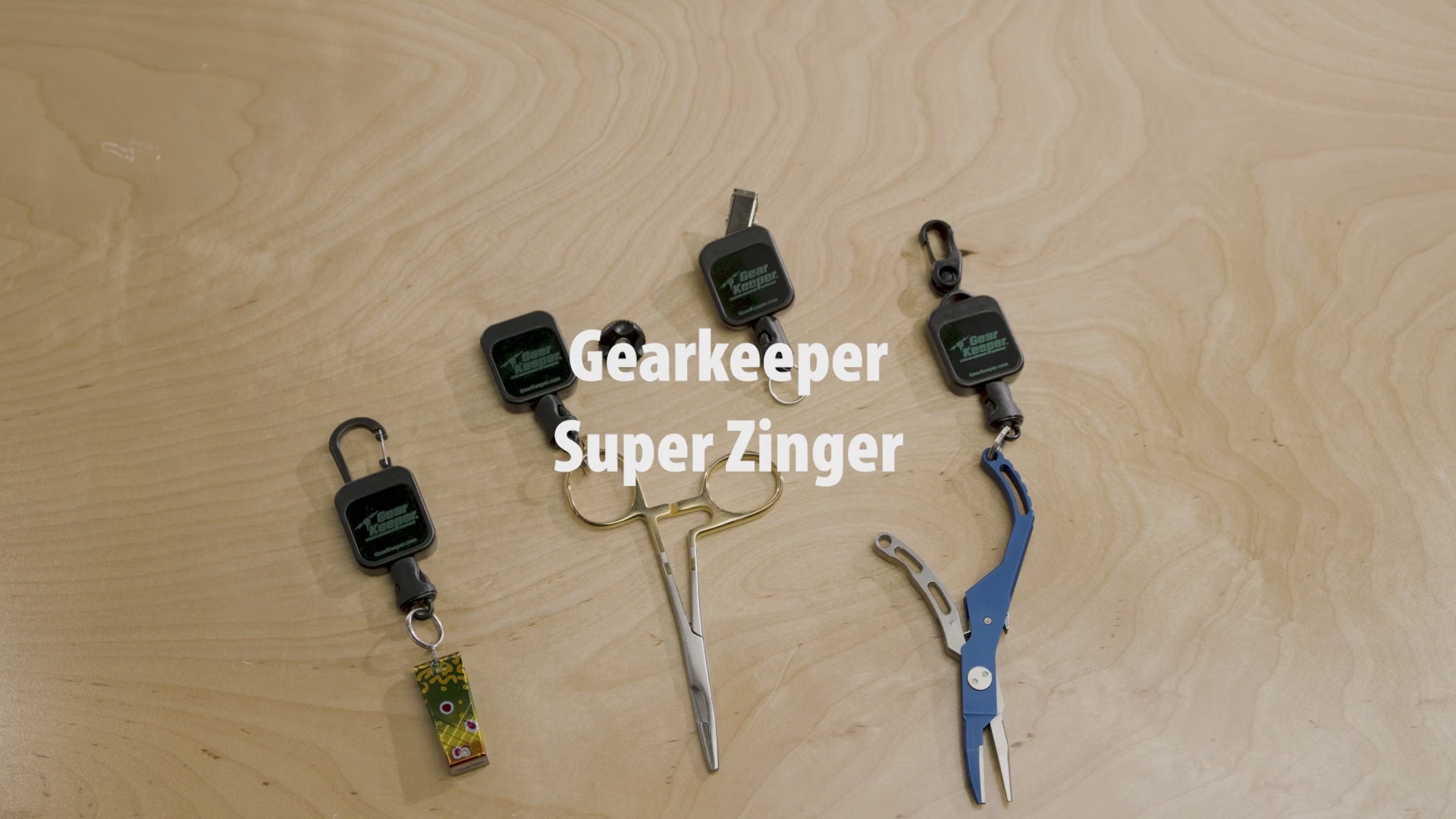 Video over Gear Keeper hengelsport retractors ook wel super zingers genoemd. De ideale retractor voor je vistang, visschaar en andere tools